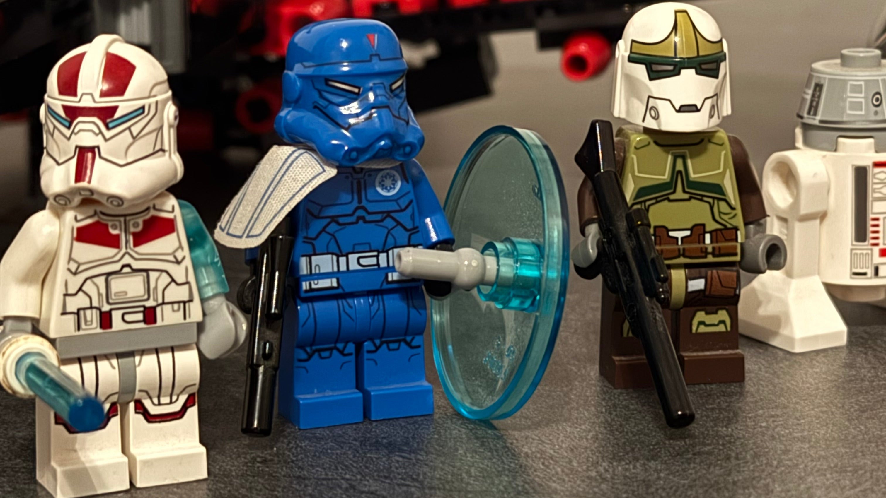Lego Star Wars - Jek-14's Stealth Starfighter - 75018-1