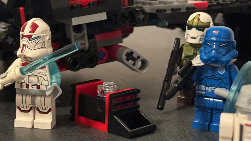 Lego Star Wars - Jek-14's Stealth Starfighter - 75018-1
